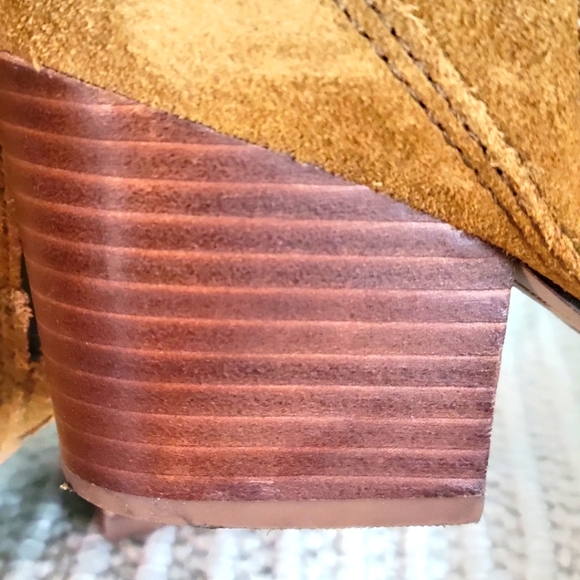 Aldo boots - Picture 2 of 6